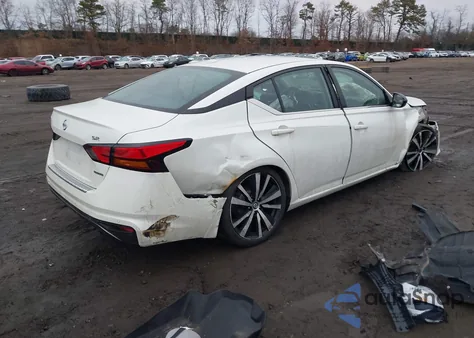 2022 Nissan Altima Sr Vc-Turbo Fwd z USA, uszkodzony, nr VIN 1N4AL4CV0NN383612